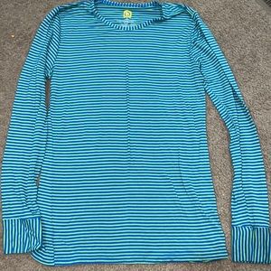 One sleeve scrub shirt